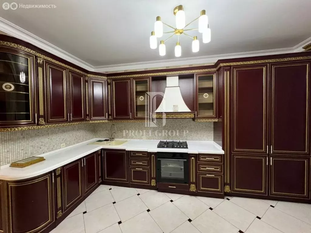 3-комнатная квартира: Махачкала, улица Кундухова, 31 (111 м) - Фото 1