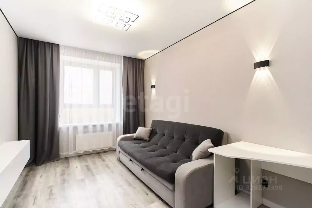 2-к кв. Тюменская область, Тюмень ул. Мельникайте, 2к19 (59.1 м) - Фото 1