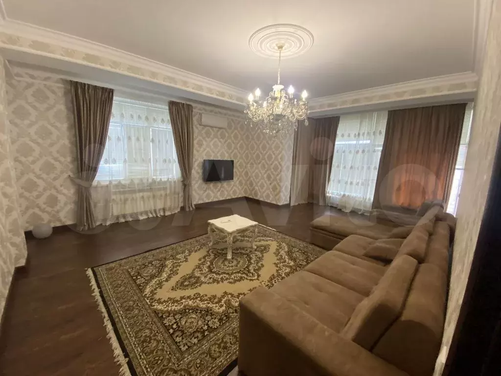 5-к. квартира, 105 м, 5/14 эт. - Фото 1