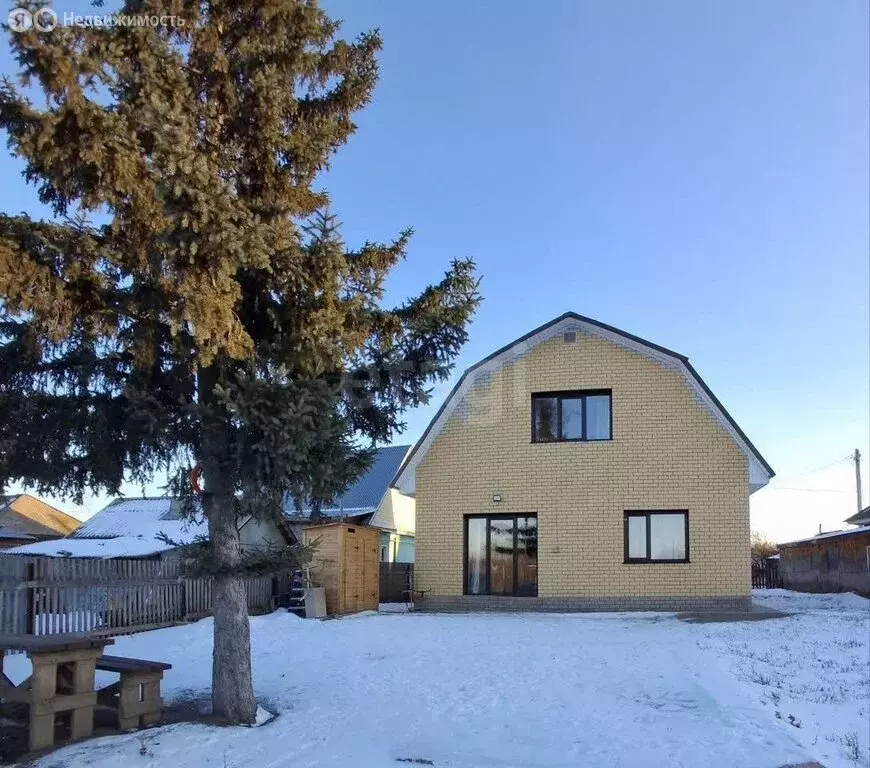 Дом в Новоалтайск, улица Урицкого (110 м) - Фото 1