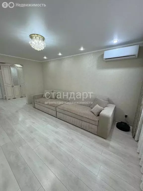 3-комнатная квартира: Ессентуки, улица Орджоникидзе, 67А (68.8 м) - Фото 2