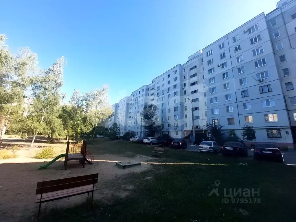 1-к кв. Татарстан, Казань ул. Адоратского, 36 (32.9 м) - Фото 1