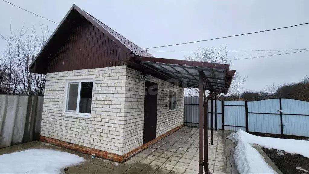 Дом в Белгородская область, Белгородский район, Тавровское с/пос, с. ... - Фото 1