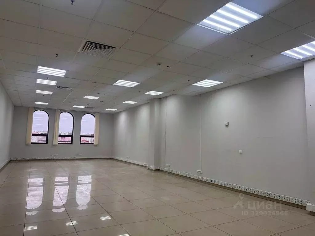 Офис в Татарстан, Казань ул. Баумана, 44/8 (83 м) - Фото 2