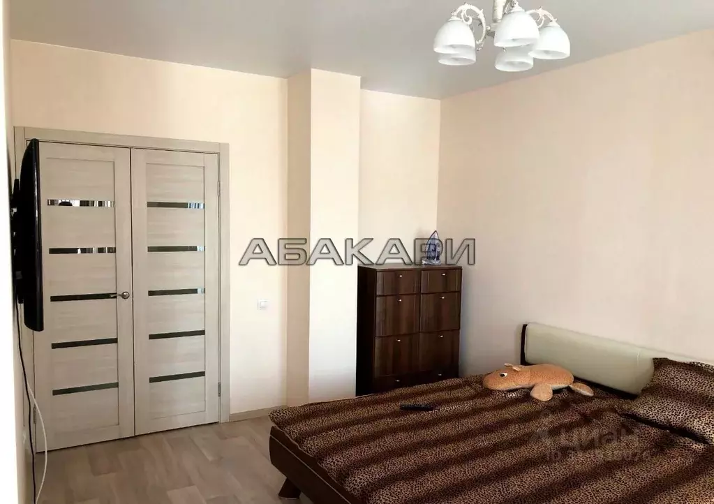 Студия Красноярский край, Красноярск ул. Петра Ломако, 14 (42.0 м) - Фото 1