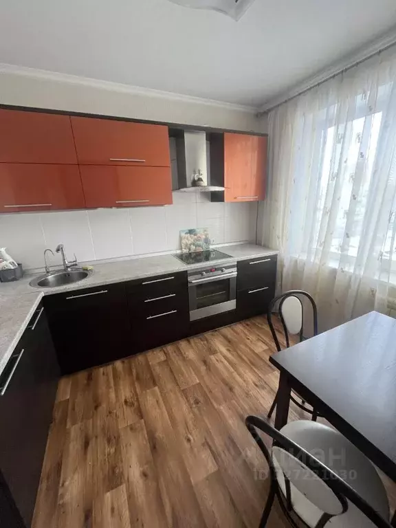 3-к кв. Самарская область, Тольятти 16-й кв-л, бул. Цветной, 12 (67.0 ... - Фото 1