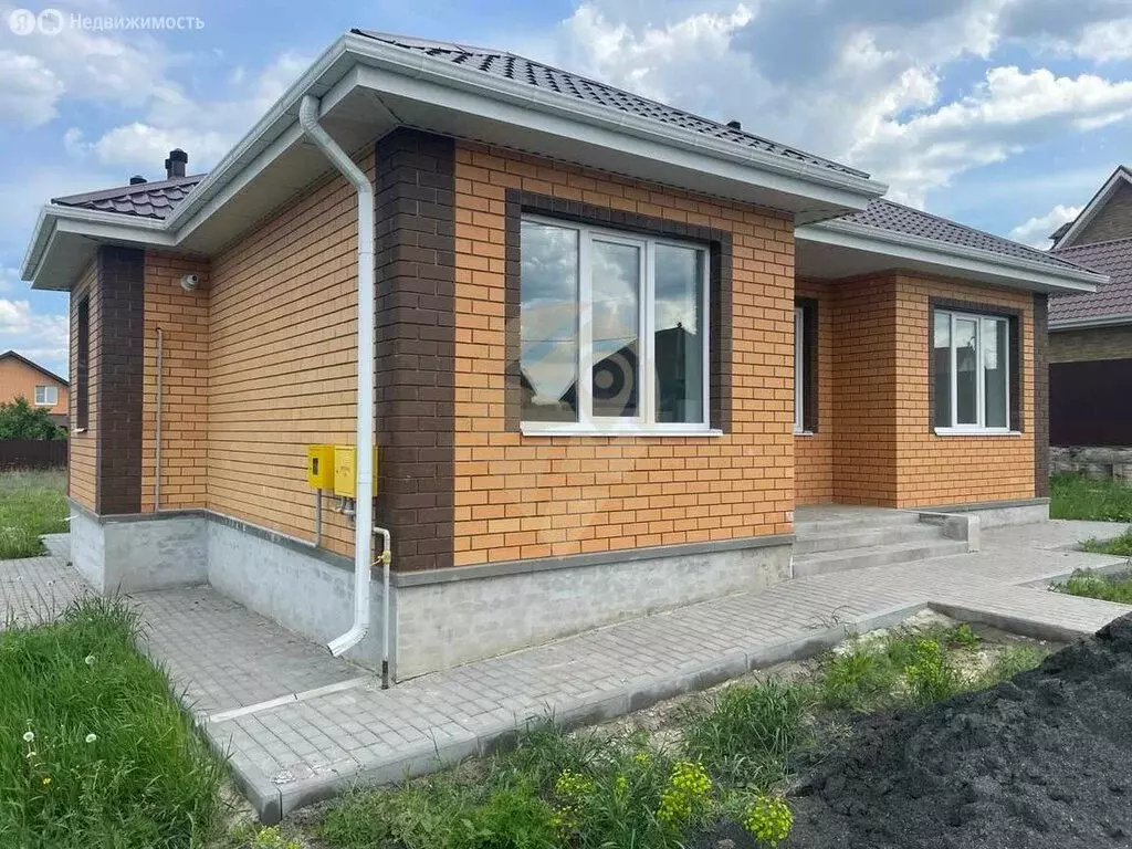 Дом в Старый Оскол, микрорайон Научный центр-1 (94 м) - Фото 0