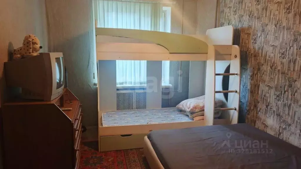 2-к кв. Ленинградская область, Кириши ул. Нефтехимиков, 26 (52.8 м) - Фото 1