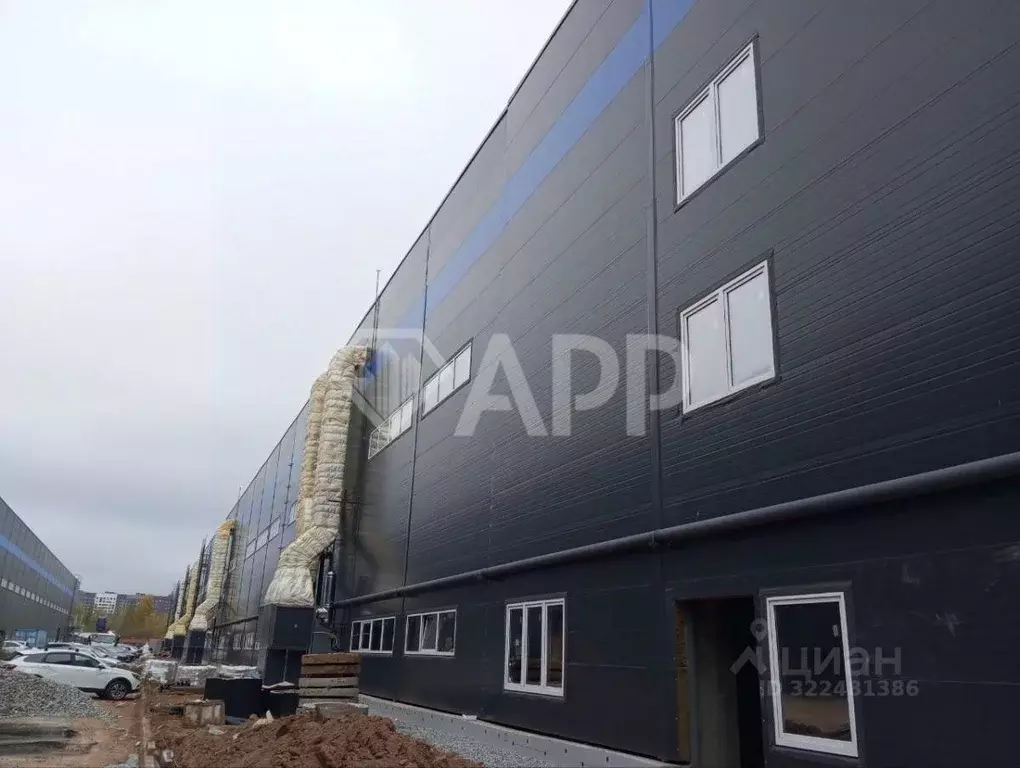 Производственное помещение в Удмуртия, Ижевск Салютовская ул., 9 (6600 ... - Фото 1