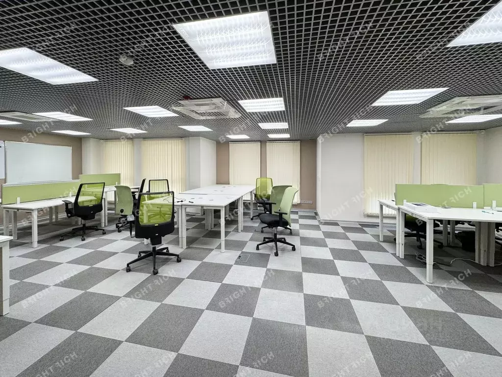 Офис в Санкт-Петербург Корпусная ул., 9 (435 м) - Фото 1