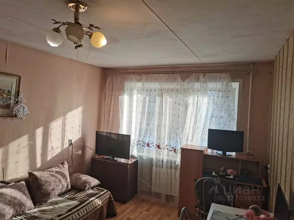 1-к кв. Самарская область, Сызрань Астраханская ул., 25 (31.2 м) - Фото 0