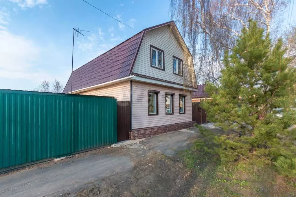 Дом в Омская область, Омск ул. 21-я Северная, 33 (84 м) - Фото 0