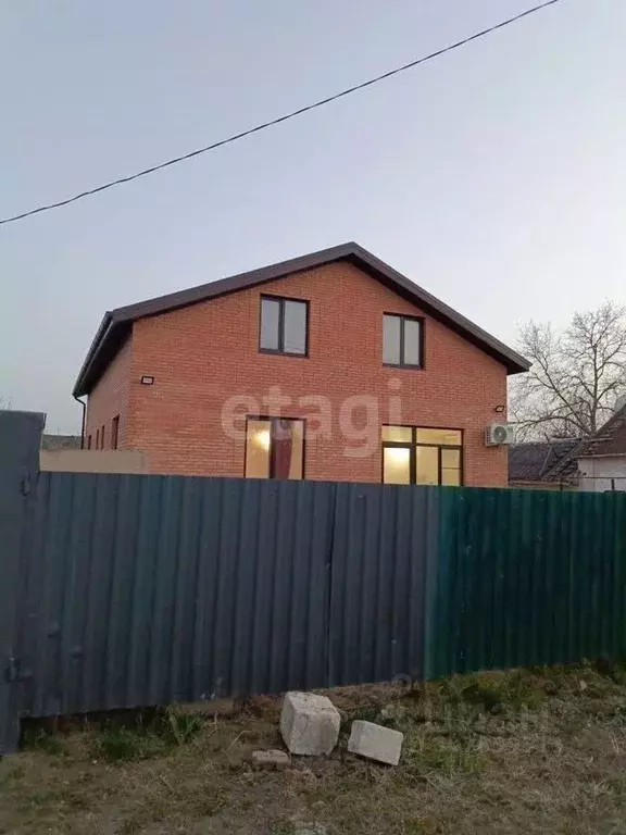 Дом в Ростовская область, Аксайский район, пос. Рассвет ул. Комарова ... - Фото 1