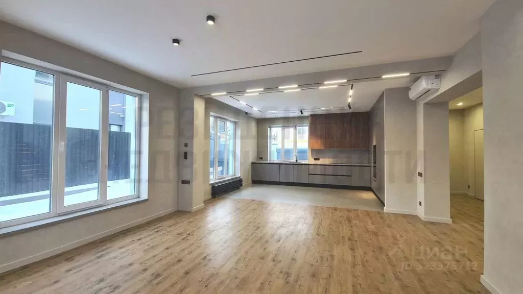 Коттедж в Самарская область, Самара Чапаевская ул. (240 м) - Фото 2