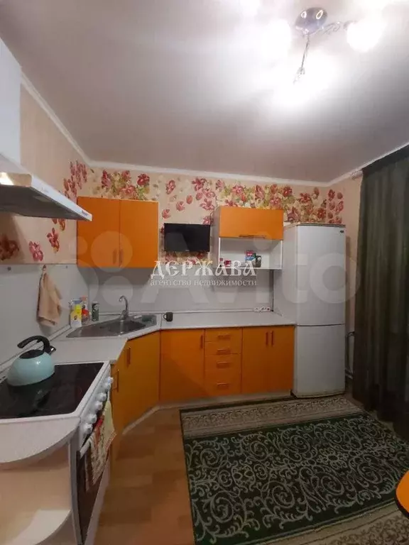 2-к. квартира, 60 м, 7/9 эт. - Фото 0