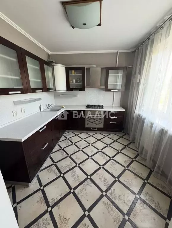 3-к кв. Белгородская область, Белгород Октябрьская ул., 63 (70.7 м) - Фото 1