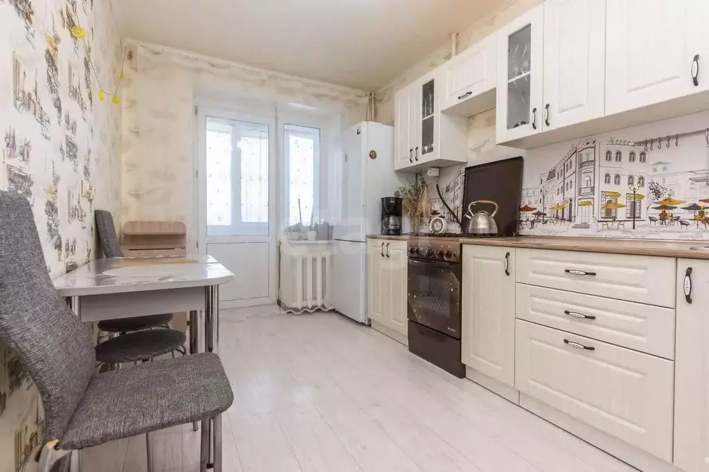 1-к кв. Башкортостан, Уфа ул. Набережная реки Уфы, 45 (37.6 м) - Фото 1