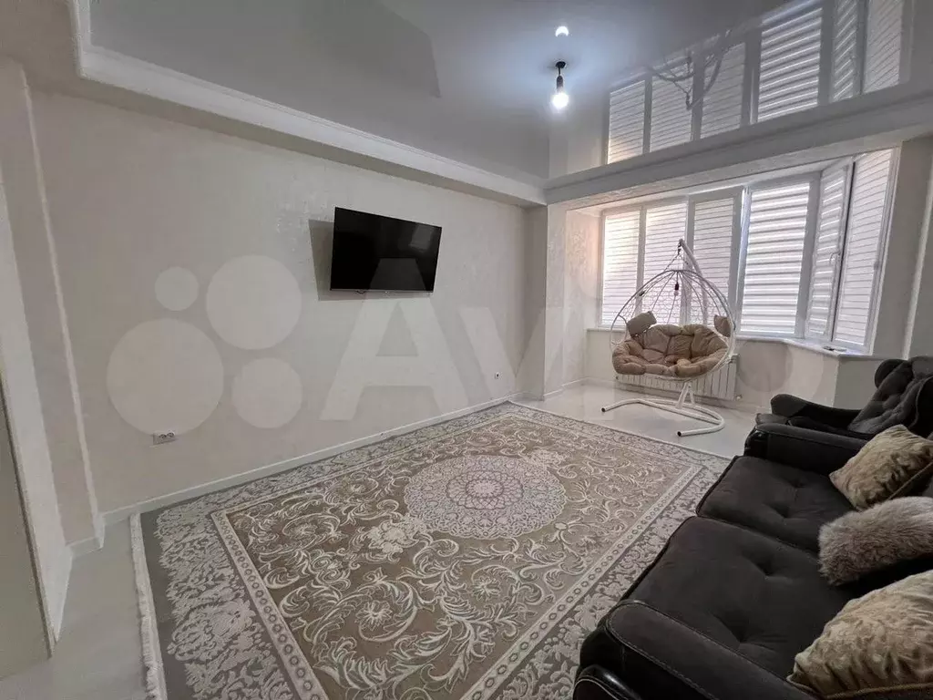 3-к. квартира, 85 м, 6/9 эт. - Фото 1