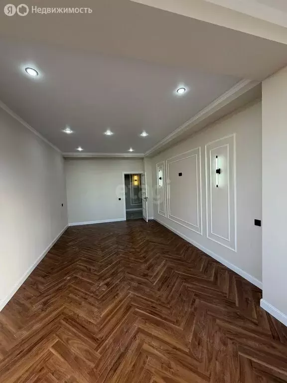 3-комнатная квартира: Магас, улица Бота Гагиева, 6 (97 м) - Фото 2