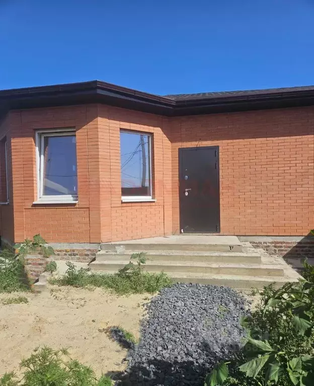 Дом в Ростовская область, Новочеркасск ул. Бирюзовая (100 м) - Фото 0