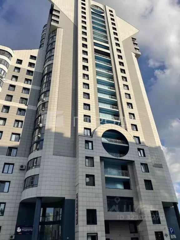 3-к кв. Алтайский край, Барнаул ул. Папанинцев, 111 (125.0 м) - Фото 1