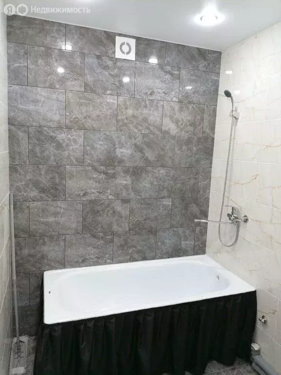 1-комнатная квартира: Балаково, улица 60 лет СССР, 30 (36 м) - Фото 1