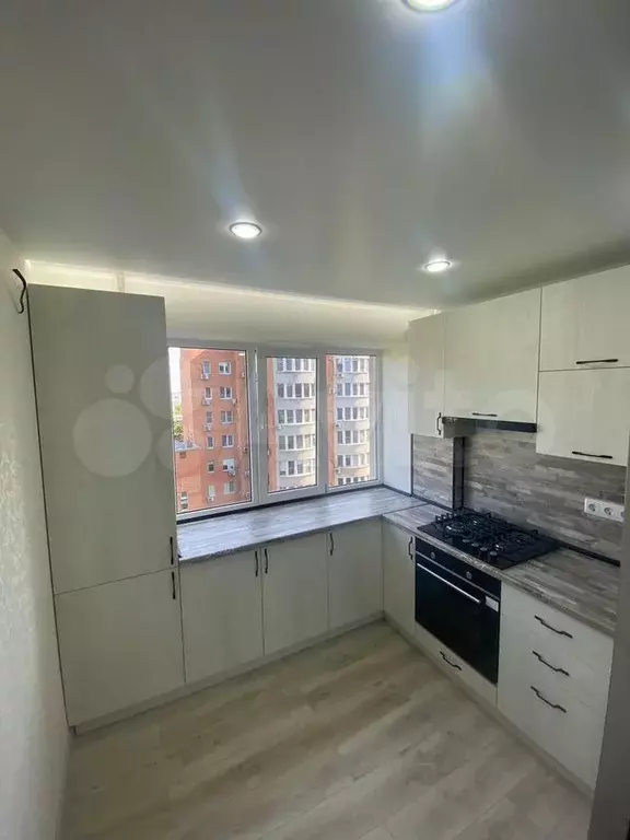 2-к. квартира, 55 м, 8/9 эт. - Фото 0