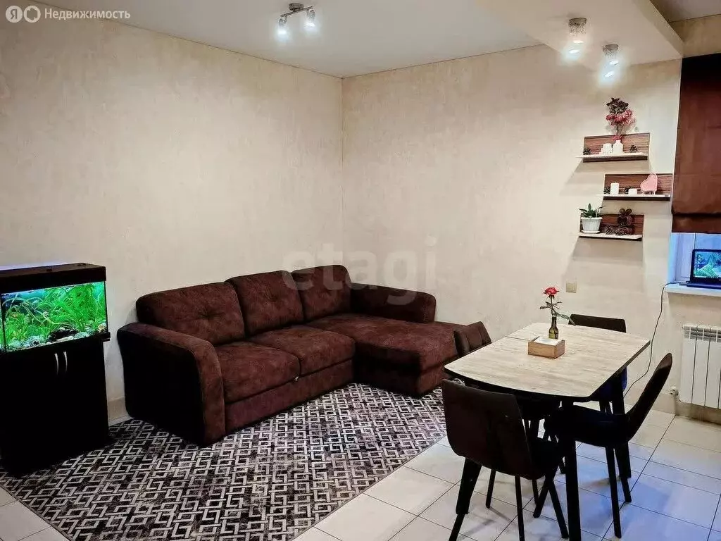Дом в Ростов-на-Дону, Счастливая улица (120 м) - Фото 0