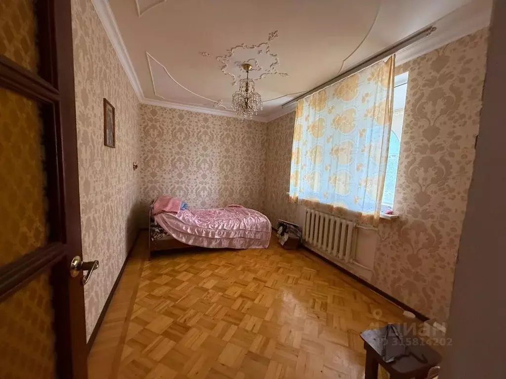 Дом в Кабардино-Балкария, Нальчик ул. Биттирова (226 м) - Фото 1