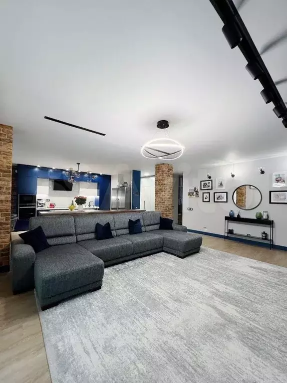4-к. квартира, 185 м, 3/7 эт. - Фото 0
