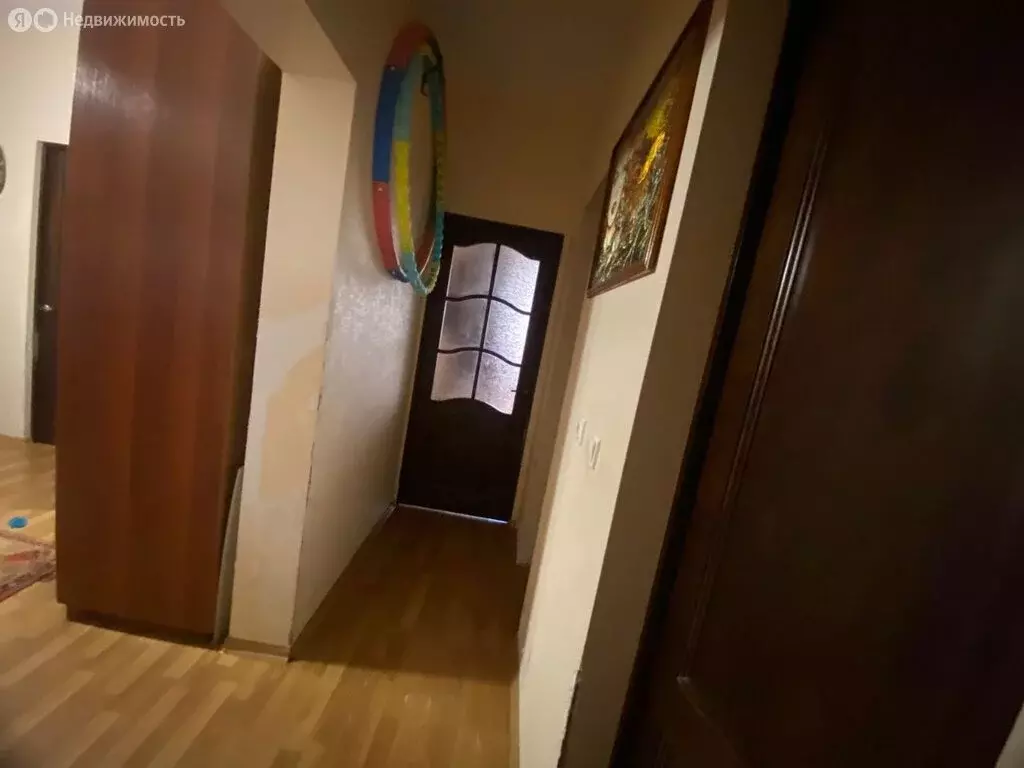 4-комнатная квартира: Геленджик, микрорайон Южный, улица Жуковского, ... - Фото 1