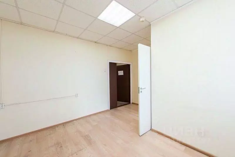 Офис в Санкт-Петербург пл. Конституции, 2 (40 м) - Фото 1
