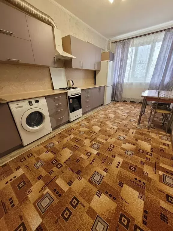 1-к. квартира, 44 м, 4/5 эт. - Фото 0