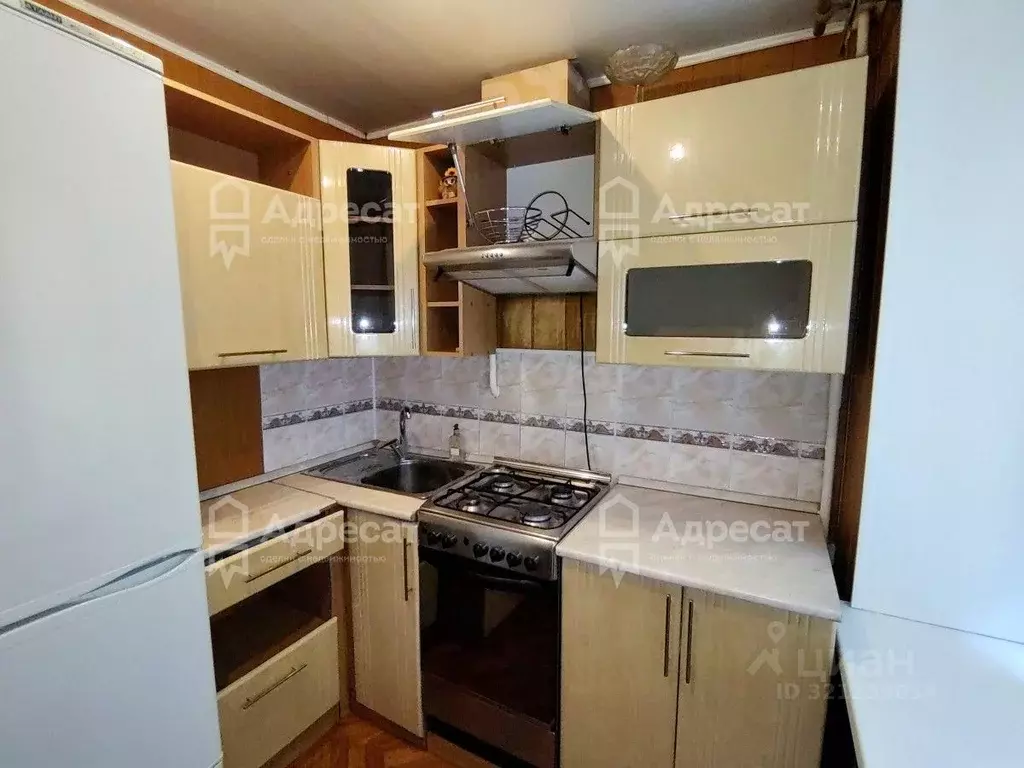 3-к кв. Волгоградская область, Волгоград Люблинская ул., 4 (57.8 м) - Фото 1