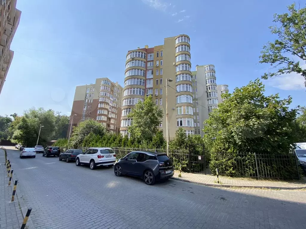 2-к. квартира, 70 м, 3/9 эт. - Фото 0