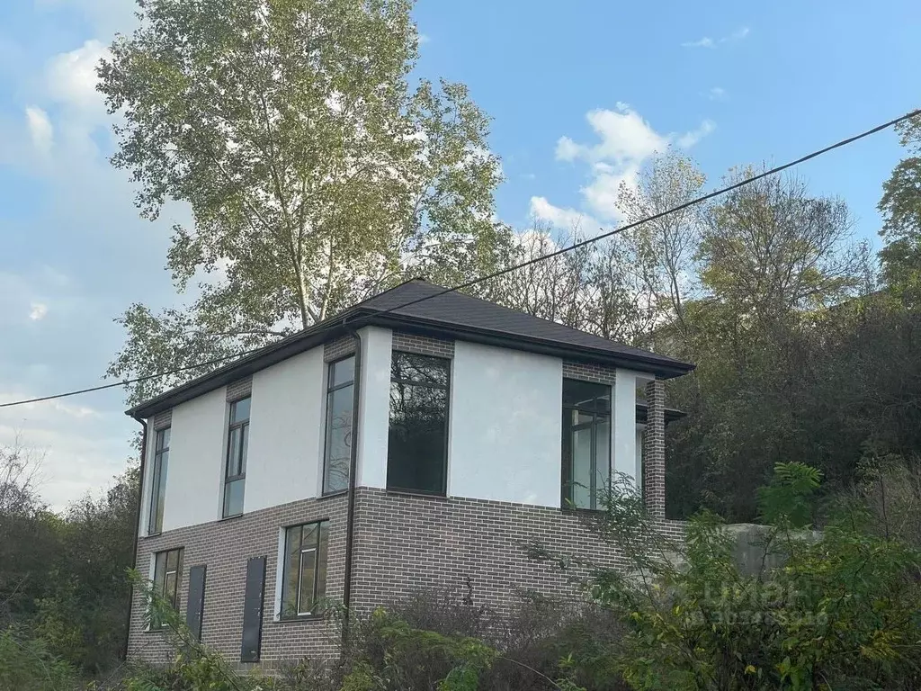 Дом в Краснодарский край, Сочи Львовская ул. (192 м) - Фото 1