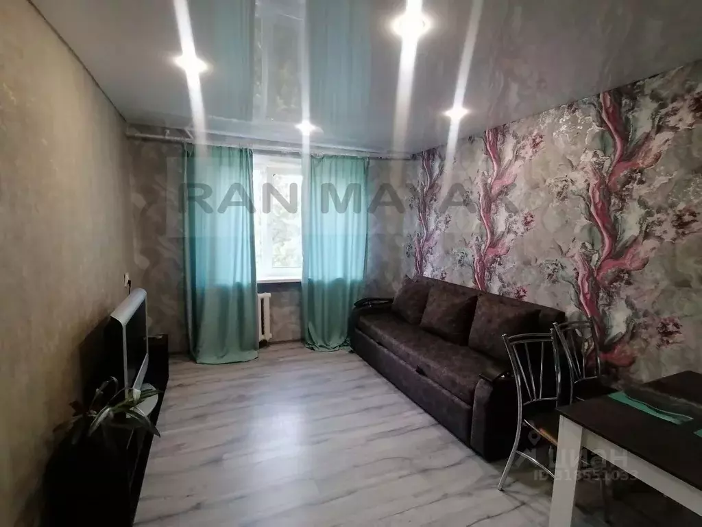 2-к кв. Адыгея, Майкоп ул. Димитрова, 16 (35.0 м) - Фото 1