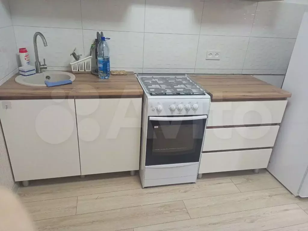 1-к. квартира, 40 м, 1/5 эт. - Фото 1