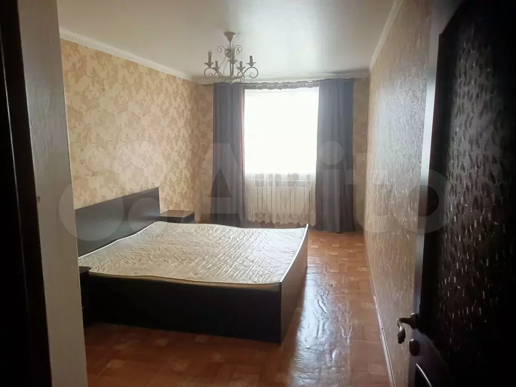 4-к. квартира, 98 м, 1/10 эт. - Фото 1