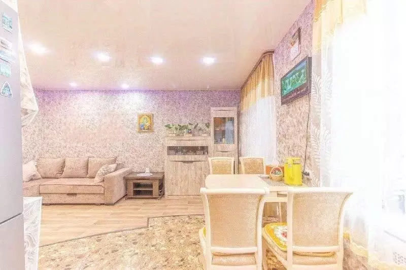 3-к кв. Сахалинская область, Холмск Советская ул., 75 (65.3 м) - Фото 1