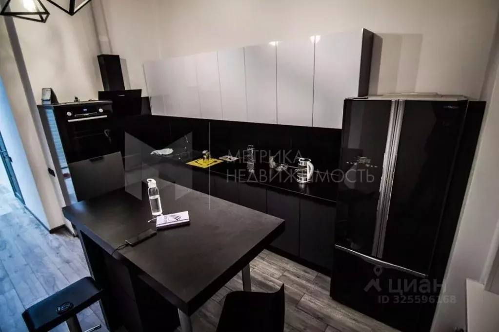 1-к кв. Тюменская область, Тюмень Велижанская ул., 70к1 (43.0 м) - Фото 1