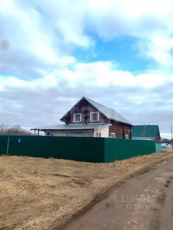 Дом в Вологодская область, Сокольский муниципальный округ, д. Коржа 10 ... - Фото 1