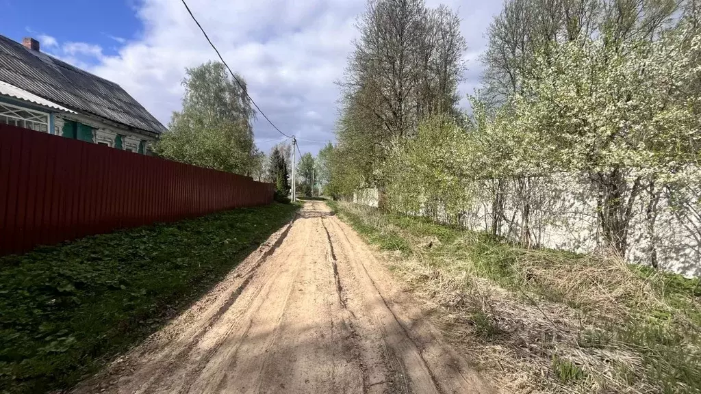 Участок в Калужская область, Жуковский муниципальный округ, Высокиничи ... - Фото 1