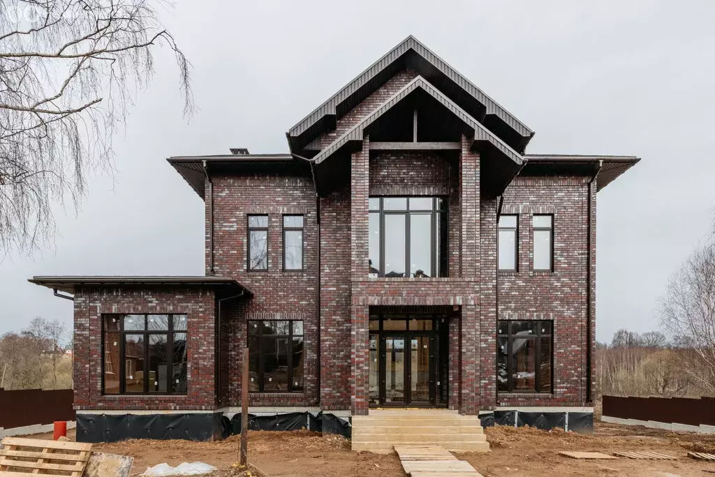 Дом в Москва, район Троицк, хутор Ильичёвка, КП Новая Ильичёвка (500 ... - Фото 1