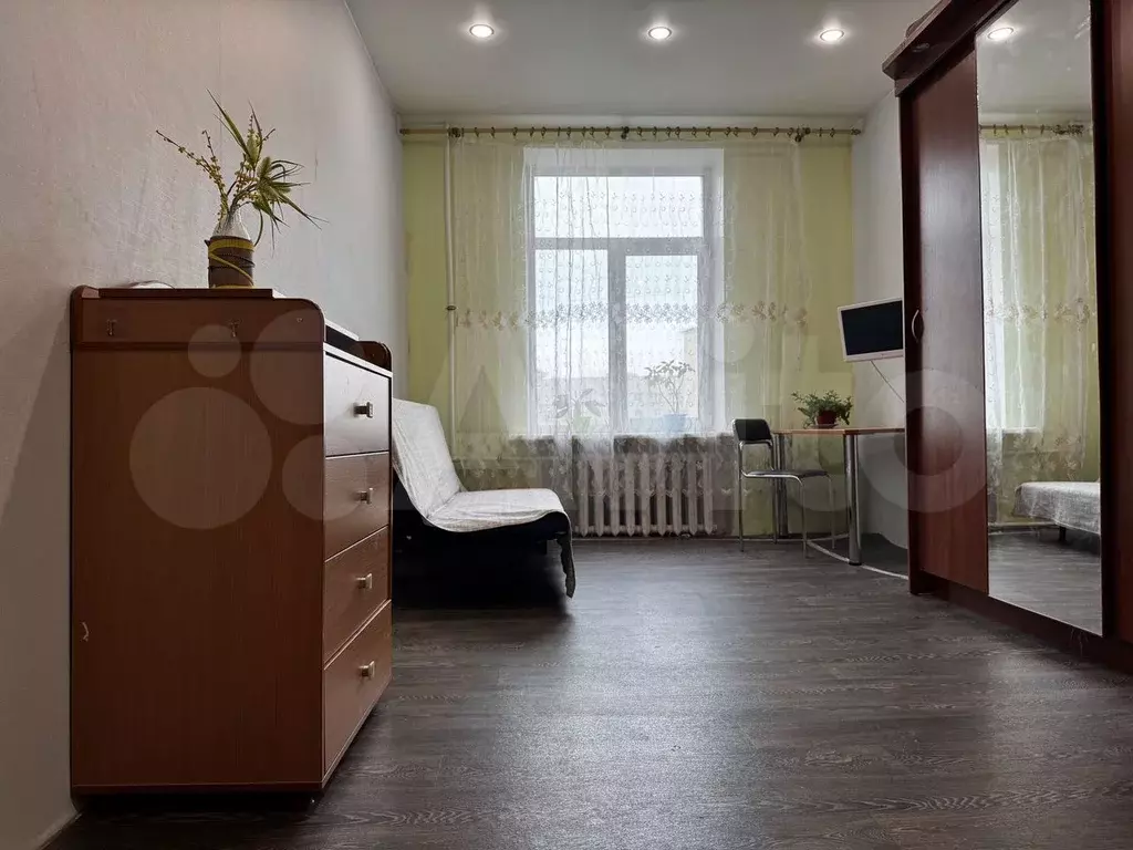 Комната 20 м в 8-к., 4/5 эт. - Фото 1