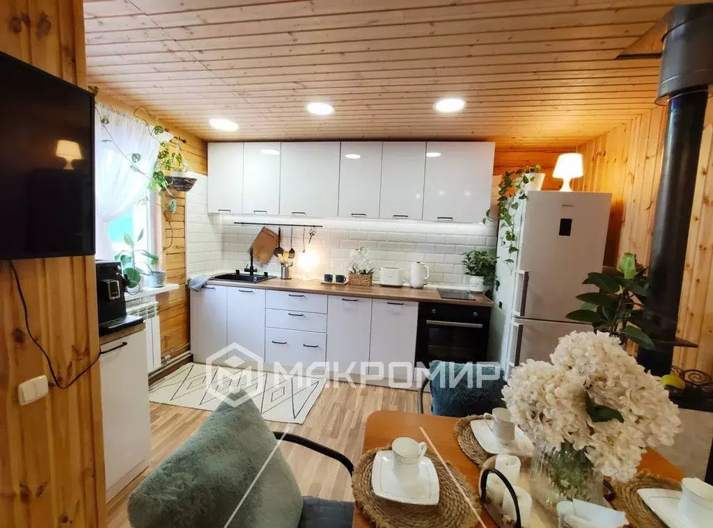 Дом в Кировская область, Слободской район, Шиховское с/пос, д. ... - Фото 1