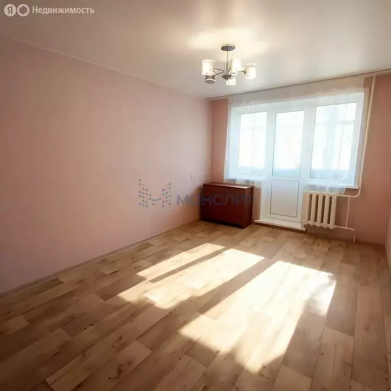 3-комнатная квартира: Чебоксары, улица Космонавта Андрияна ... - Фото 2