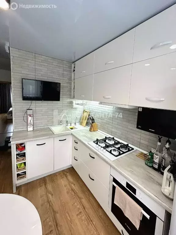 2-комнатная квартира: Миасс, улица 8 Марта, 147 (56.7 м) - Фото 2