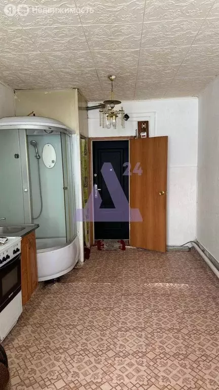 1к в 6-комнатной квартире (14 м) - Фото 2