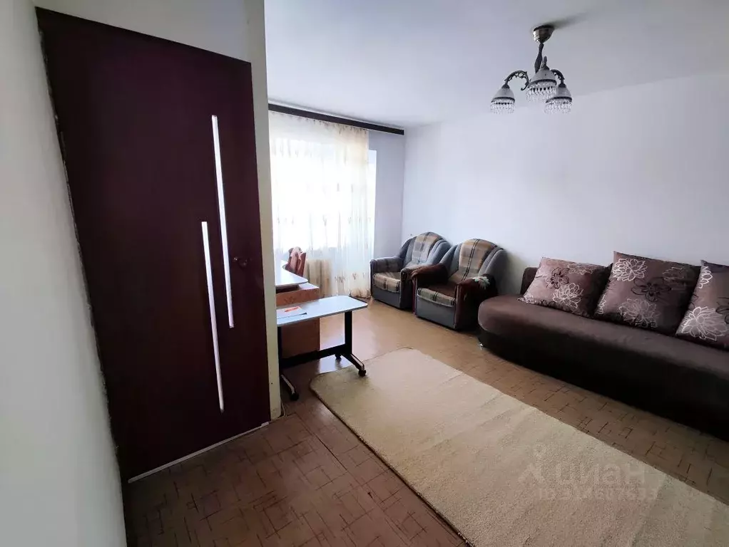 2-к кв. Алтайский край, Барнаул Молодежная ул., 8 (53.0 м) - Фото 1